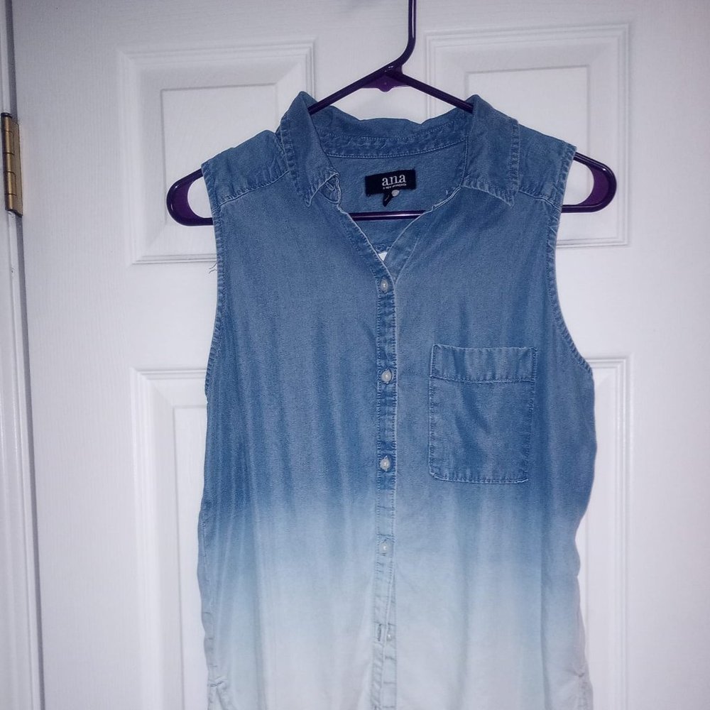 a.n.a long blue ombre sleeveless light denim top